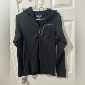 Men’s Patagonia thermal long-sleeve